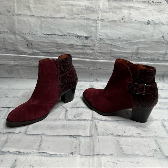 Vionic | Shoes | Vionic Naomi Womens Suede Snakeprint Waterresistant Boots Size 9 | Poshmark